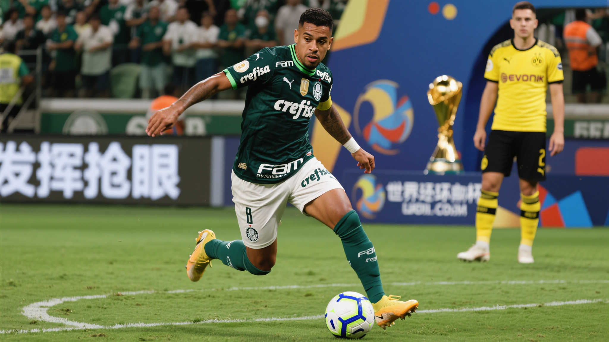 阿里亚斯表现出色,荣膺世俱杯弗鲁米嫩塞对阵多特之星 在刚刚结束的世俱杯中,一位名叫阿里亚斯的球员以其出